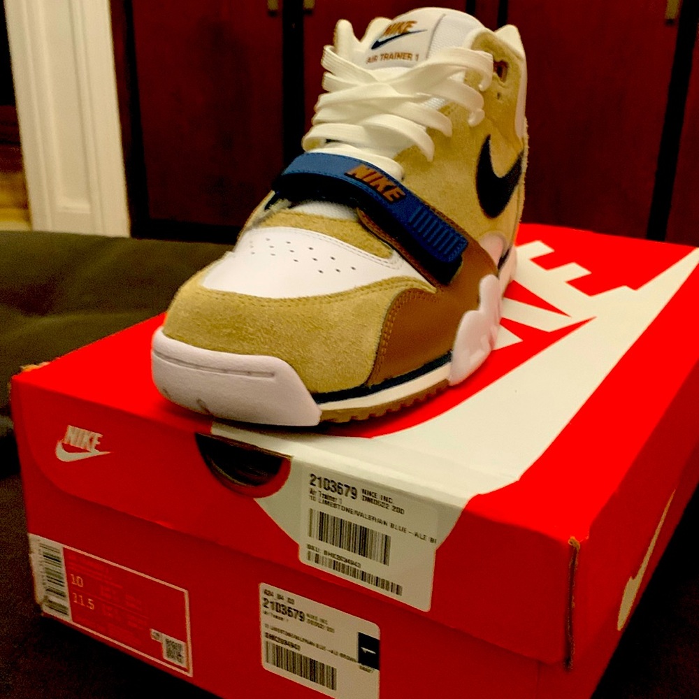 COPY - Air trainer 1
